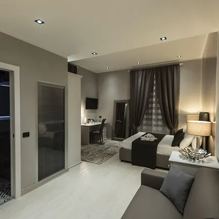 ファビオ マッシモ ゲスト ハウス 4*